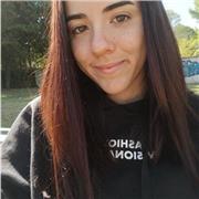 Studentessa di Medicina Veterinaria con diploma conseguito presso il Liceo Classico di Linguaggio e Comunicazione (Teramo) offre servizio di ripetizioni di italiano e filosofia a studenti di scuole medie e superiori